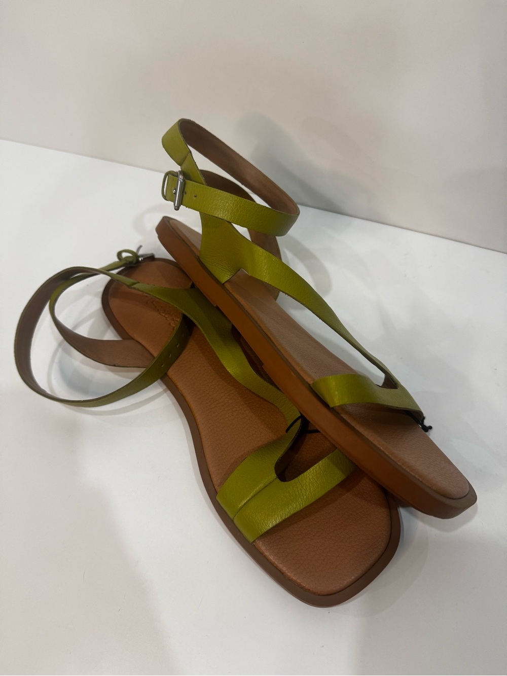 Madewell Olive Green Strappy Leather Flat Sandals brand new size 9 - Picture 7 of 8